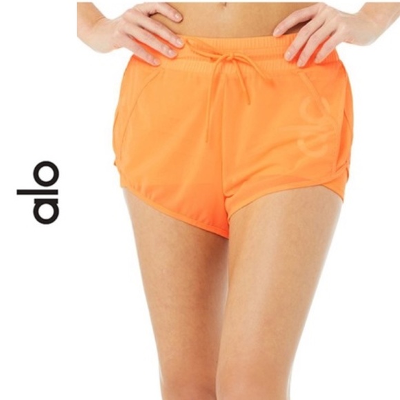 NWOT | ALO YOGA | NEON APRICOT ORANGE Ambience Short | XXS - Picture 1 of 7